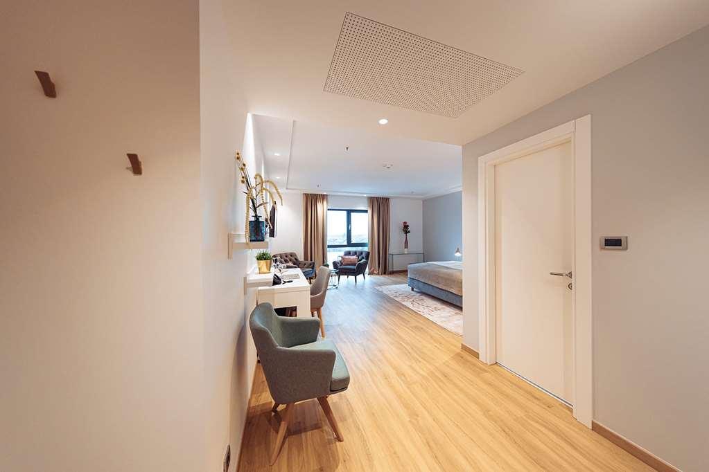 Antunovic Hotel East Sesvete Amenities photo